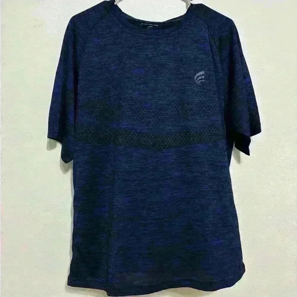 Men’s Solid Blue T-Shirt - Picture 1 of 4